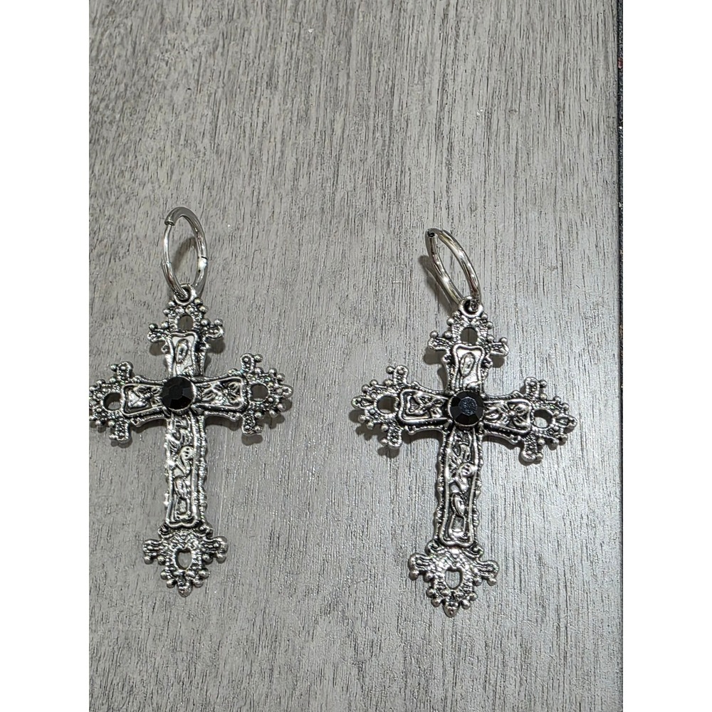 Vintage Gothic Ornate Cross Hoop Earrings Silver Tone‎ Black Gemstone Statement
